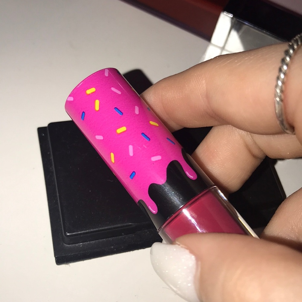 HALF CAKED LIQUID LIPSTICK